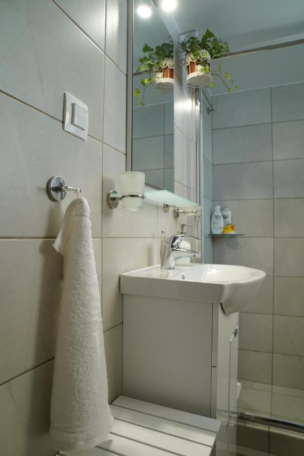 Athens Central Apartment 2 Mins To Metro Εξωτερικό φωτογραφία
